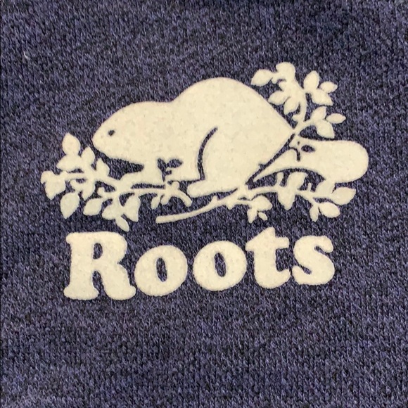 🛑SOLD🛑 Roots hooded sweatshirt ✨ - Picture 2 of 4
